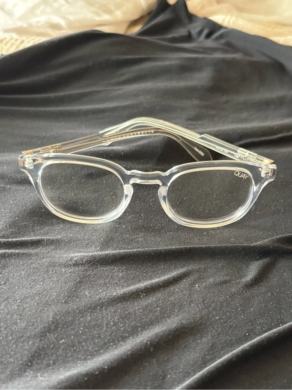 Quay Walk On Blue Light Glasses
